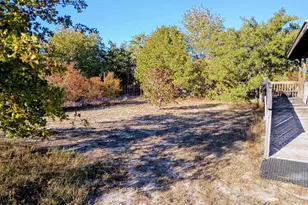 426 Cardinal Dr, Paige, TX 78659 - Photo 4