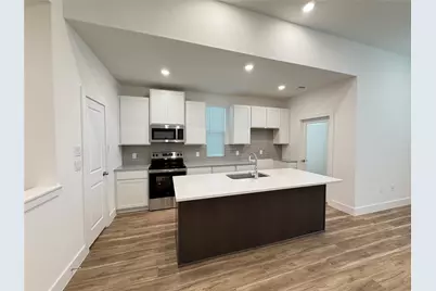 6059 Cebra St, Houston, TX 77091 - Photo 8