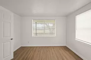 105 W Linney St, Dayton, TX 77535 - Photo 22