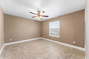 8221 Brockton St, Houston, TX 77017 - Photo 18