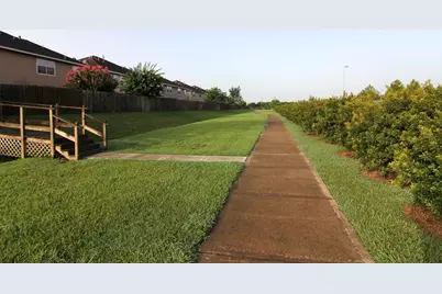 12414 Jasmine Brook Lane, Houston, TX 77089 - Photo 28