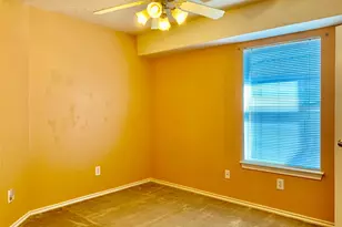 12414 Jasmine Brook Ln, Houston, TX 77089 - Photo 16