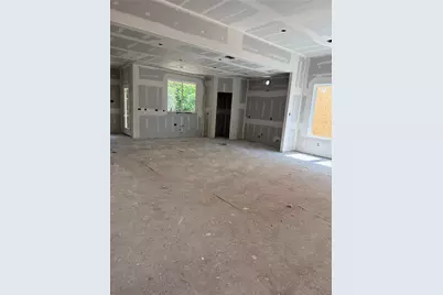 110 Harvey Boulevard, Baytown, TX 77520 - Photo 2