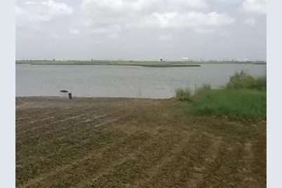 4612 Warren Lot 4, Hitchcock, TX 77563 - Photo 4