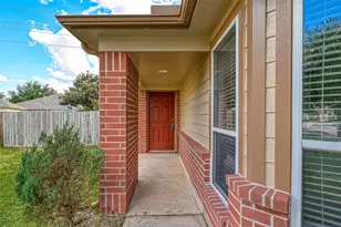 7110 Fox Scene Dr, Humble, TX 77338 - Photo 2
