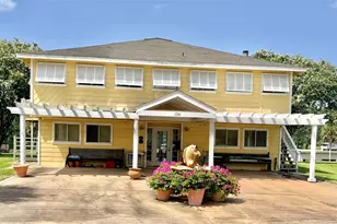 138 Vivian St, Brazoria, TX 77422 - Photo 2