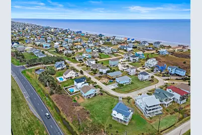 14426 Spyglass Circle, Galveston, TX 77554 - Photo 6