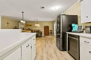 4420 Shady Ln, Huntsville, TX 77320 - Photo 14