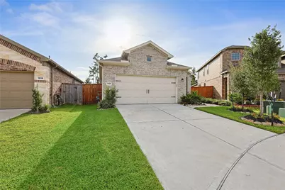 16106 Elbridge Court, Conroe, TX 77302 - Photo 4