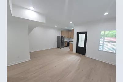 8101 Venus Street #A, Houston, TX 77088 - Photo 2