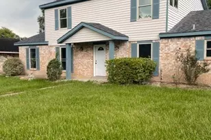 17078 Gleneagle Dr S, Conroe, TX 77385 - Photo 1