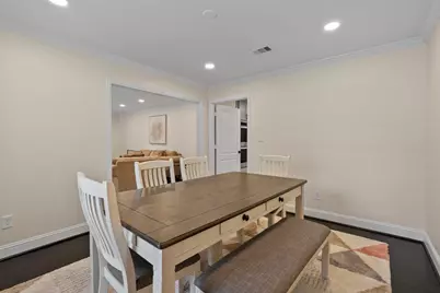 2402 Chimney Rock Road, Houston, TX 77056 - Photo 12