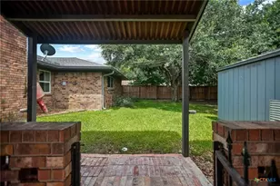 300 Green Ave, Palacios, TX 77465 - Photo 30