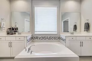 9923 Granary Mill Pl, Houston, TX 77080 - Photo 6
