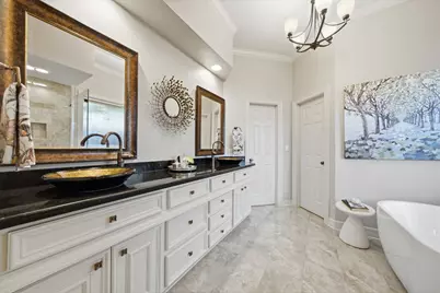 1308 Whispering Pines Drive, Houston, TX 77055 - Photo 14