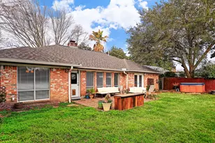 14207 Wickersham Ln, Houston, TX 77077 - Photo 10