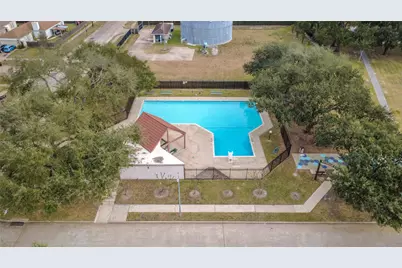 11638 Evesborough Drive, Houston, TX 77099 - Photo 40