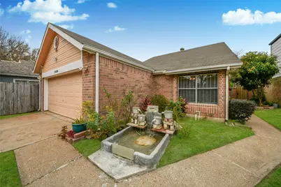 11638 Evesborough Drive, Houston, TX 77099 - Photo 4