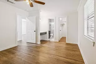 305 James St, Winnie, TX 77665 - Photo 12