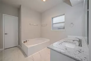 4218 Bayglen Ct, Houston, TX 77068 - Photo 36