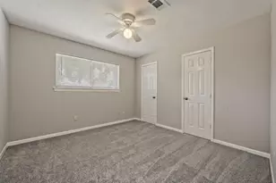 23906 Spring Towne Dr, Spring, TX 77373 - Photo 10