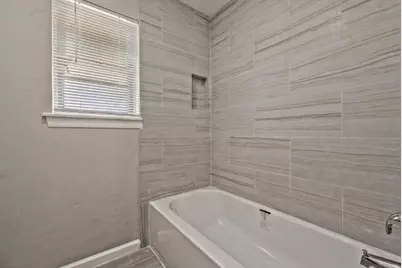 23906 Spring Towne Drive, Spring, TX 77373 - Photo 14