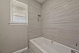 23906 Spring Towne Dr, Spring, TX 77373 - Photo 14