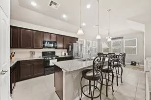 227 Forest Park Dr, West Columbia, TX 77486 - Photo 10