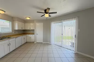 16206 Indian Mill Dr, Houston, TX 77082 - Photo 8