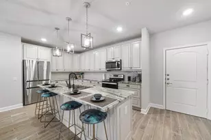 6804 Westview Dr, Houston, TX 77055 - Photo 6