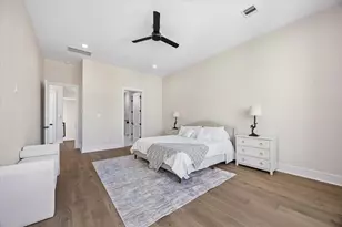 5821 Winsome Ln, Houston, TX 77057 - Photo 24