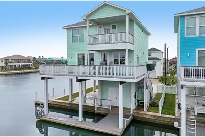 16700 Montego Way, Jamaica Beach, TX 77554 - Photo 2
