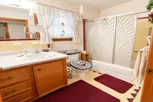 317 Richmond St, Angleton, TX 77515 - Photo 8