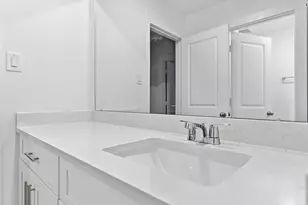 1519 Shimmering Ocean Wy, Iowa Colony, TX 77583 - Photo 26