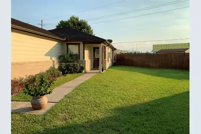 15506 Red Pine Ridge Way, Houston, TX 77049 - Photo 2