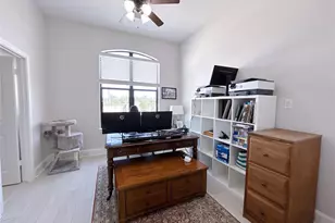 939 Queen Annes Rd, Houston, TX 77024 - Photo 26