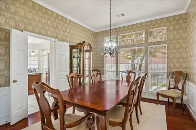 13818 Mill Garden Court, Houston, TX 77059 - Photo 10