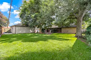 2117 Willow Wisp Dr, Seabrook, TX 77586 - Photo 34