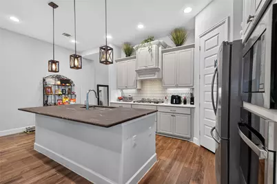 1294 Wandering Brook Street, Magnolia, TX 77354 - Photo 12