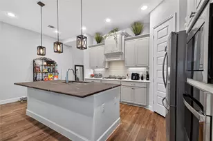 1294 Wandering Brook St, Magnolia, TX 77354 - Photo 12