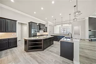 17401 Orchid Falls Ln, Conroe, TX 77302 - Photo 2