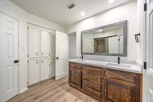 15203 La Mancha Dr, Houston, TX 77083 - Photo 16