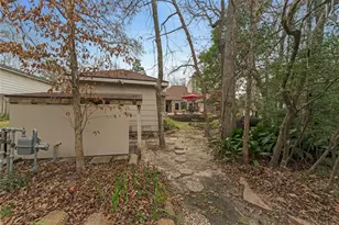 2313 Carriage Run E, Conroe, TX 77384 - Photo 40