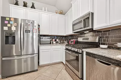 19707 Lakeside Pointe Court, Richmond, TX 77407 - Photo 12