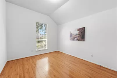 13812 Lakewater Drive, Pearland, TX 77584 - Photo 14
