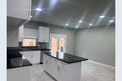 161 S 10th Street #A, Conroe, TX 77301 - Photo 4