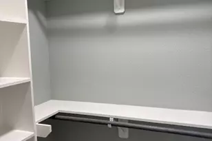 161 S 10th St, Conroe, TX 77301 - Photo 10