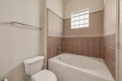 1441 East Street #308, Houston, TX 77007 - Photo 32