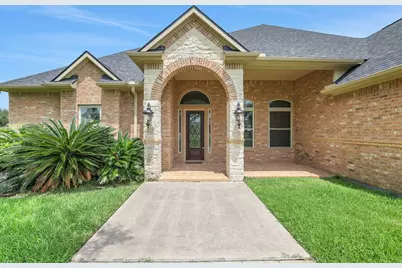 226 Houston Point Drive, Beach City, TX 77523 - Photo 4