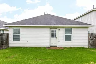 13118 Kingston Point Ln, Houston, TX 77047 - Photo 16